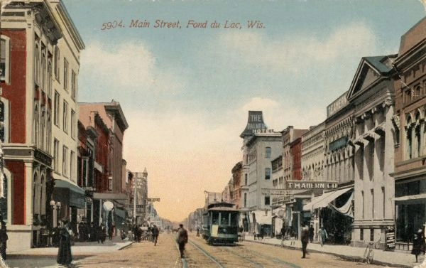 Old postcard of Fond du Lac, WI early 1900's